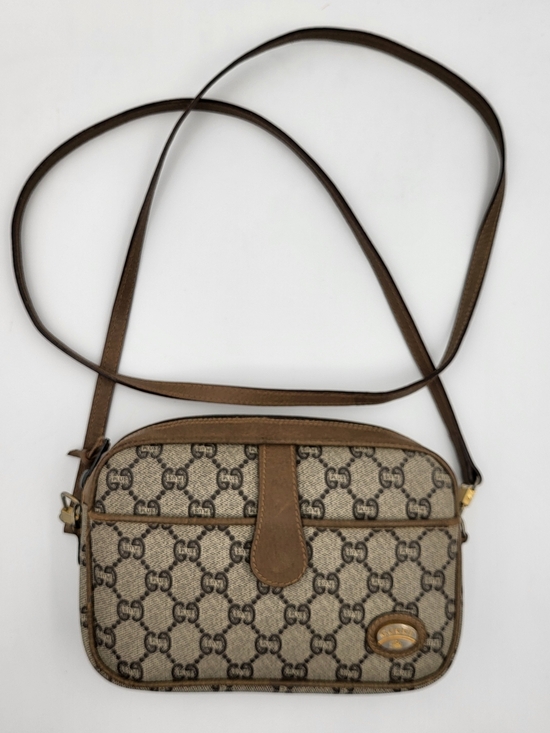 Gucci Handbags - GUCCI GG PLUS CANVAS BEIGE SHOULDER CROSSBODY BAG..Vintage Authentic..